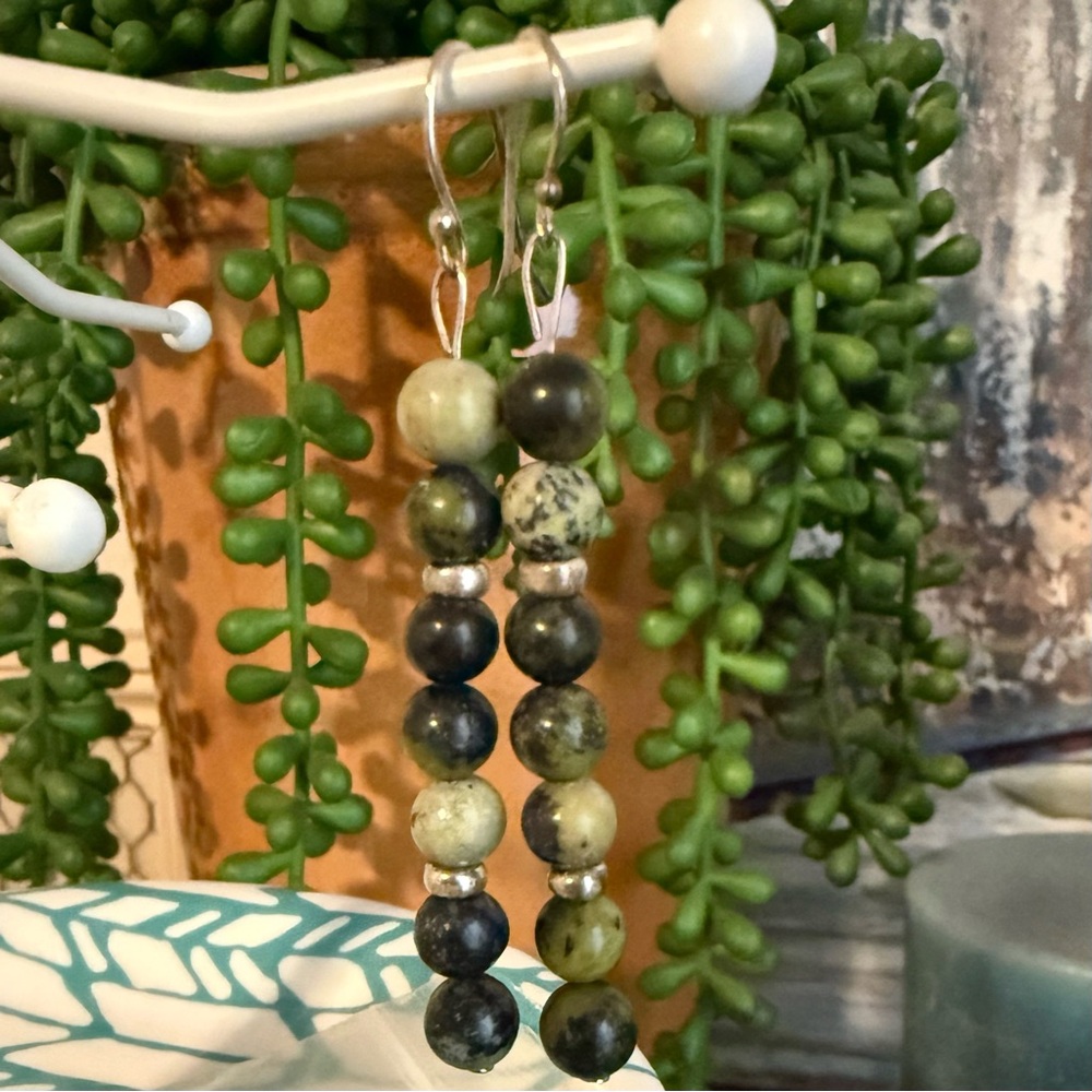 ARTISAN SEMI-PRECIOUS DANGLE EARRINGS